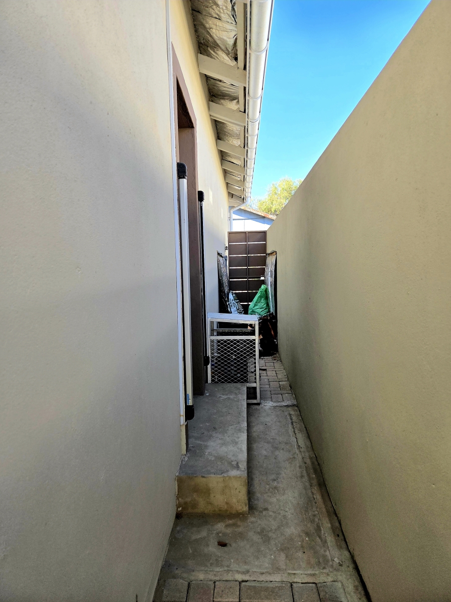 2 Bedroom Property for Sale in Wolseley Western Cape